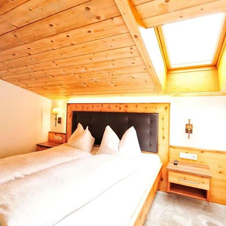 Alpenhof Pitztal Hotel Sankt Leonhard im Pitztal Exterior photo